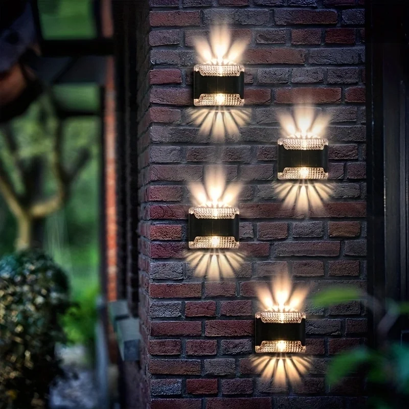 Smart Garden Led Lights - 4 قطع إضاءة جدارية تعمل بالطاقة
